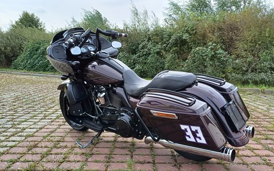 Gebrauchtmotorrad Harley-Davidson Touring Road Glide Special FLTRXS - Bild 11