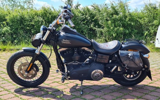 Gebrauchtmotorrad Harley-Davidson Dyna Street Bob FXDB - Bild 11