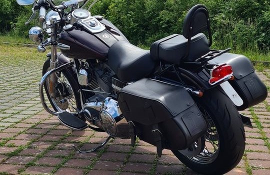 Gebrauchtmotorrad Harley-Davidson Dyna Super Glide Custom FXDC - Bild 10