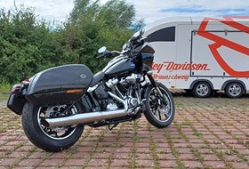 Harley-Davidson Softail Low Rider ST