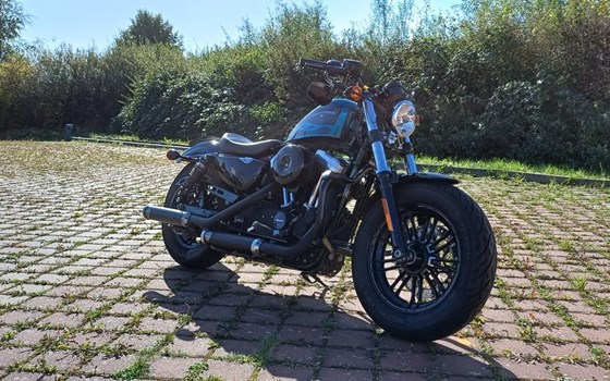 Gebrauchtmotorrad Harley-Davidson Sportster XL 1200 - Bild 3