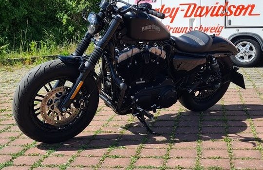 Gebrauchtmotorrad Harley-Davidson Sportster XL 1200 - Bild 9