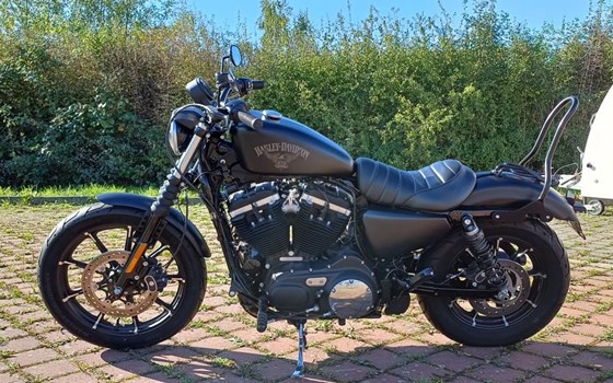 Gebrauchtmotorrad Harley-Davidson Sportster XL 883 N Iron - Bild 9