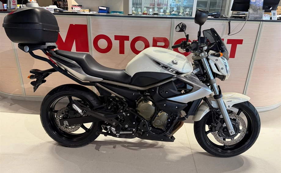 Angebot Yamaha XJ6 Bild 1: Angebot Yamaha XJ6