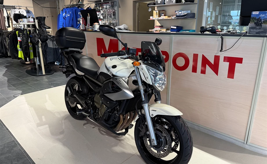 Angebot Yamaha XJ6 Bild 2: Angebot Yamaha XJ6