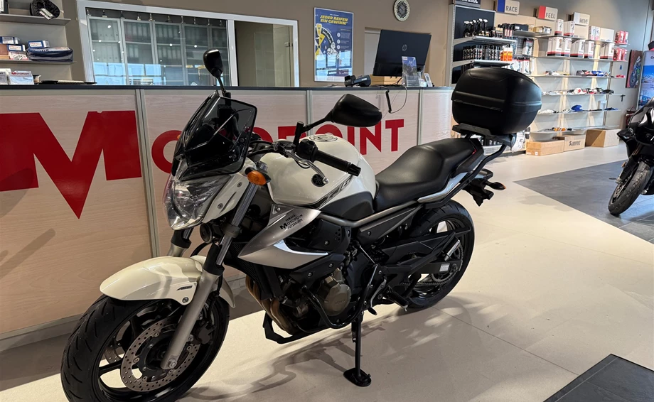 Angebot Yamaha XJ6 Bild 9: Angebot Yamaha XJ6