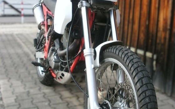 Gebrauchtmotorrad Suzuki DR 650 - Bild 2