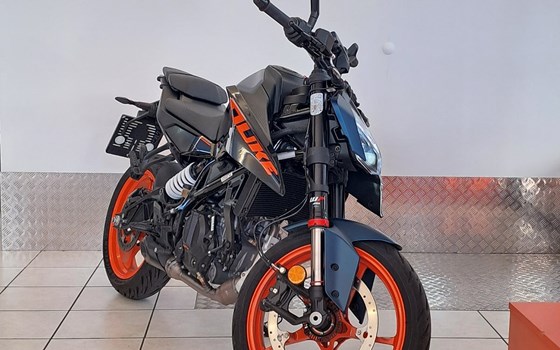 Gebrauchtmotorrad KTM 125 Duke - Bild 5