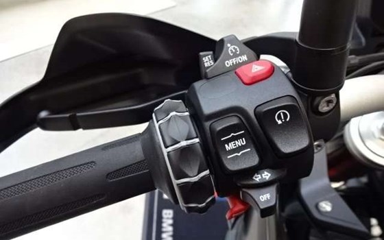 Gebrauchtmotorrad BMW F 900 GS - Bild 14