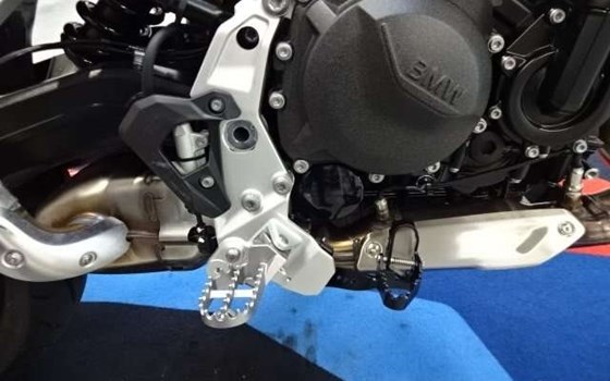 Gebrauchtmotorrad BMW F 900 GS - Bild 6