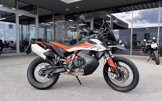 Gebrauchtmotorrad KTM 790 Adventure R - Bild 1 Gebrauchtmotorrad KTM 790 Adventure R - Bild 1