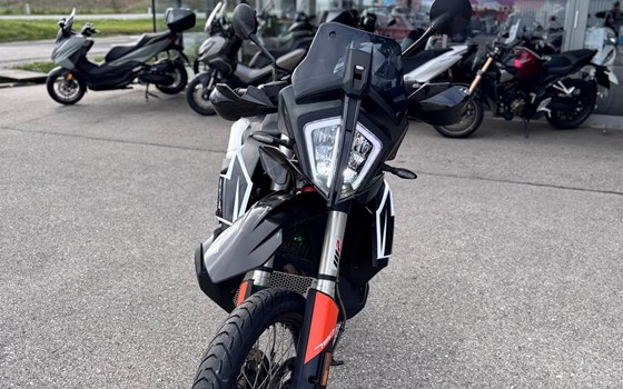 Gebrauchtmotorrad KTM 790 Adventure R - Bild 2 Gebrauchtmotorrad KTM 790 Adventure R - Bild 2