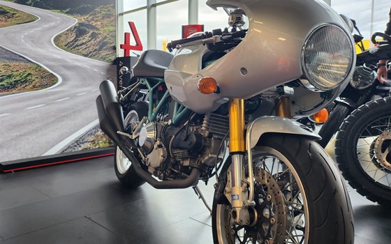 Gebrauchtmotorrad Ducati Paul Smart 1000 - Bild 10 Gebrauchtmotorrad Ducati Paul Smart 1000 - Bild 10