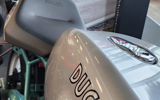 Gebrauchtmotorrad Ducati Paul Smart 1000 - Bild 11 Gebrauchtmotorrad Ducati Paul Smart 1000 - Bild 11
