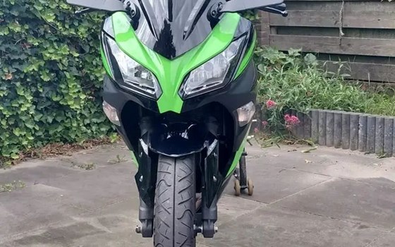 Gebrauchtmotorrad Kawasaki Ninja 300 - Bild 5