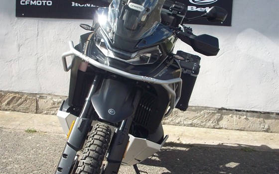 Gebrauchtmotorrad CFMOTO 800MT-X - Bild 3