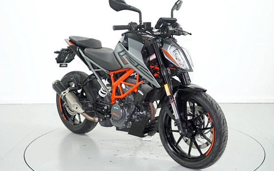 Motorrad Occasion KTM 125 Duke - Bild 2