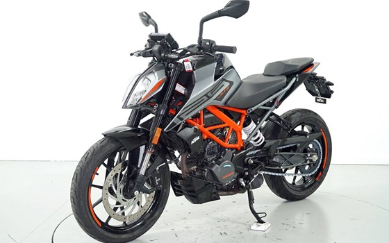Motorrad Occasion KTM 125 Duke - Bild 3