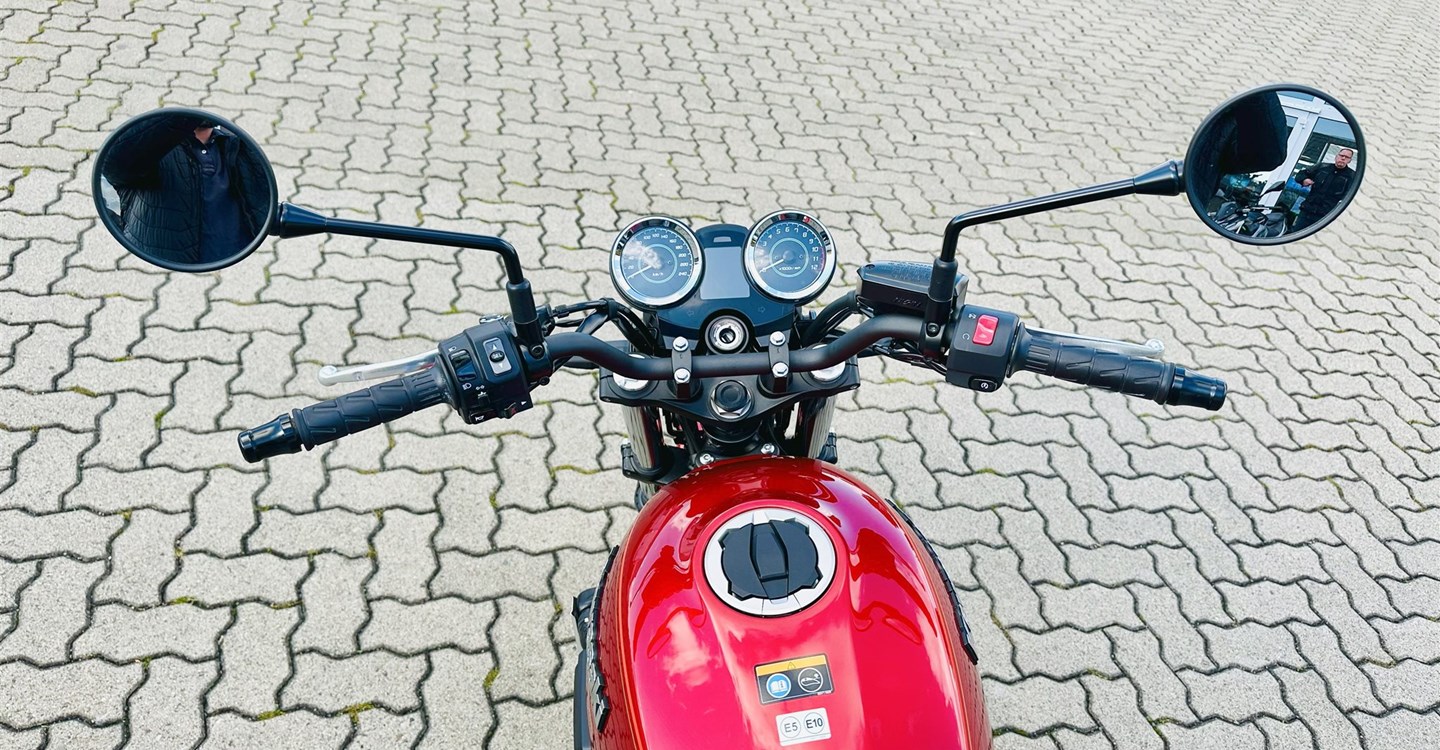 Zum Vergrößern bitte anklicken! Angebot Kawasaki Z650 RS