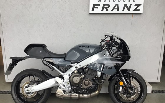Gebrauchtmotorrad Yamaha XSR900 GP - Bild 1