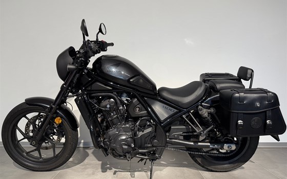 Gebrauchtmotorrad Honda CMX1100 Rebel - Bild 2 Gebrauchtmotorrad Honda CMX1100 Rebel - Bild 2