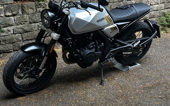 Gebrauchtmotorrad Brixton Crossfire 500 - Bild 1