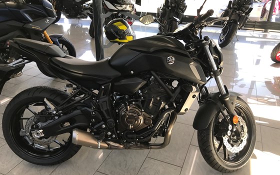 Gebrauchtmotorrad Yamaha MT-07 35kW - Bild 1 Gebrauchtmotorrad Yamaha MT-07 35kW - Bild 1