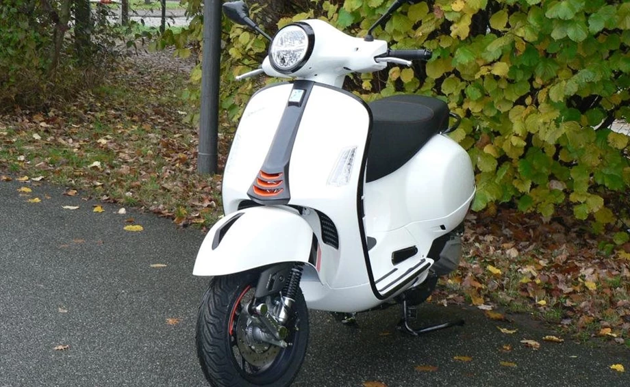 Angebot Vespa GTS Super Sport Bild 2: Angebot Vespa GTS Super Sport