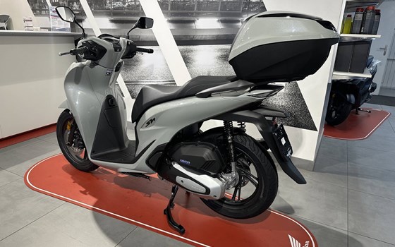 Neufahrzeug Honda SH125i - Bild 8