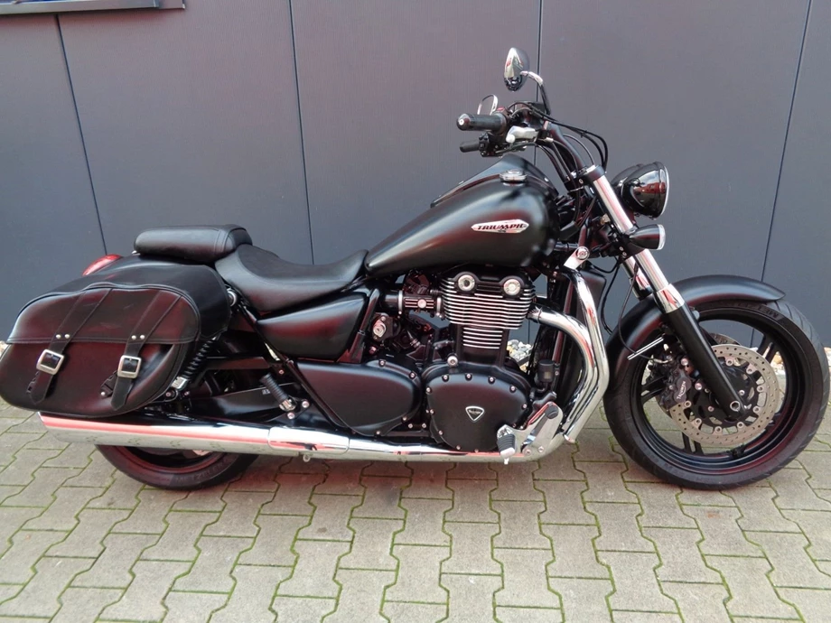 Angebot Triumph Thunderbird Storm Bild 1: Angebot Triumph Thunderbird Storm