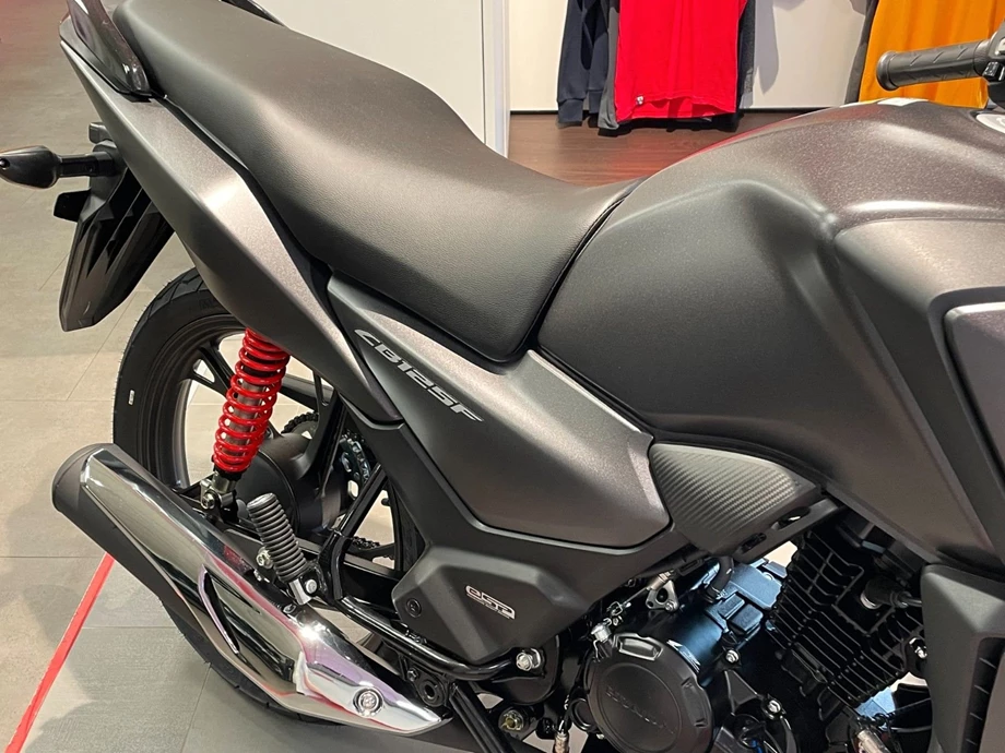 Angebot Honda CB125F Bild 5: Angebot Honda CB125F