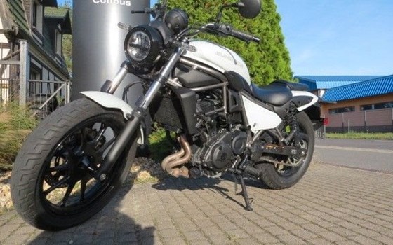 Gebrauchtmotorrad Kawasaki Eliminator 500 - Bild 5