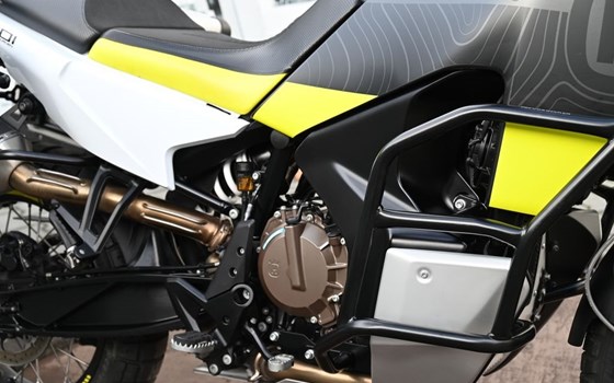 Gebrauchtmotorrad Husqvarna Norden 901 - Bild 7