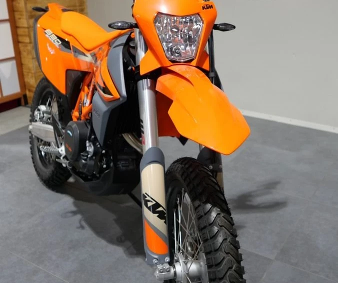 Angebot KTM 690 Enduro R Bild 4: Angebot KTM 690 Enduro R