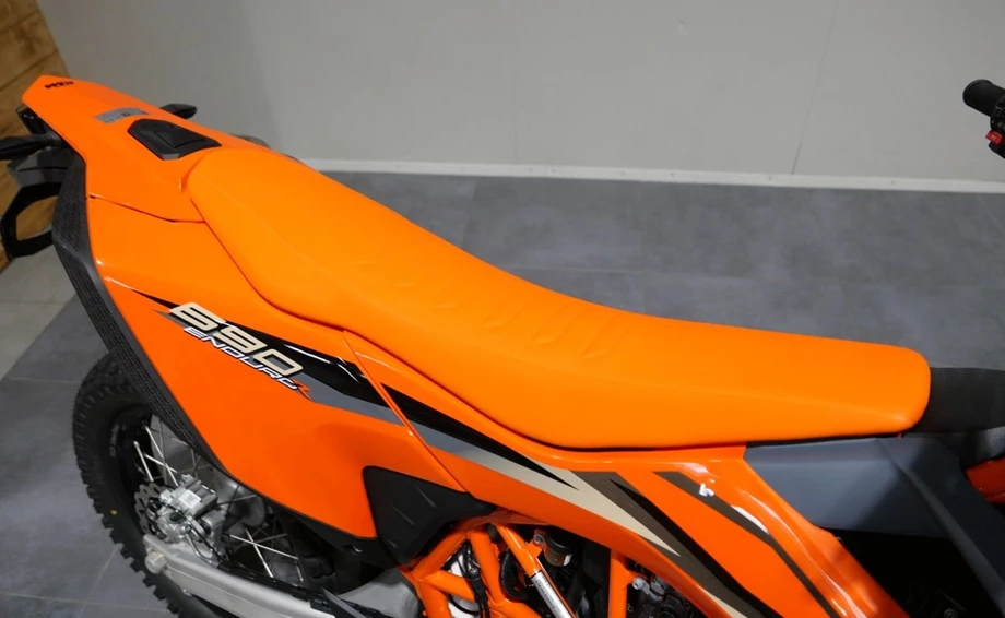 Angebot KTM 690 Enduro R Bild 5: Angebot KTM 690 Enduro R