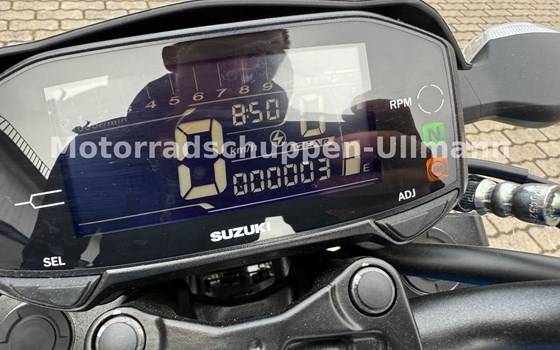 Gebrauchtmotorrad Suzuki GSX-S125 - Bild 8