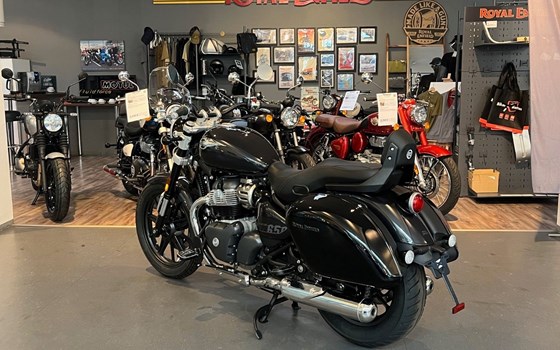 Neufahrzeug Royal Enfield Super Meteor 650 - Bild 9