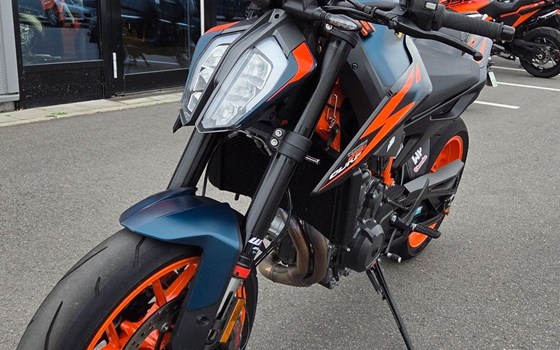 Gebrauchtmotorrad KTM 890 Duke R - Bild 1