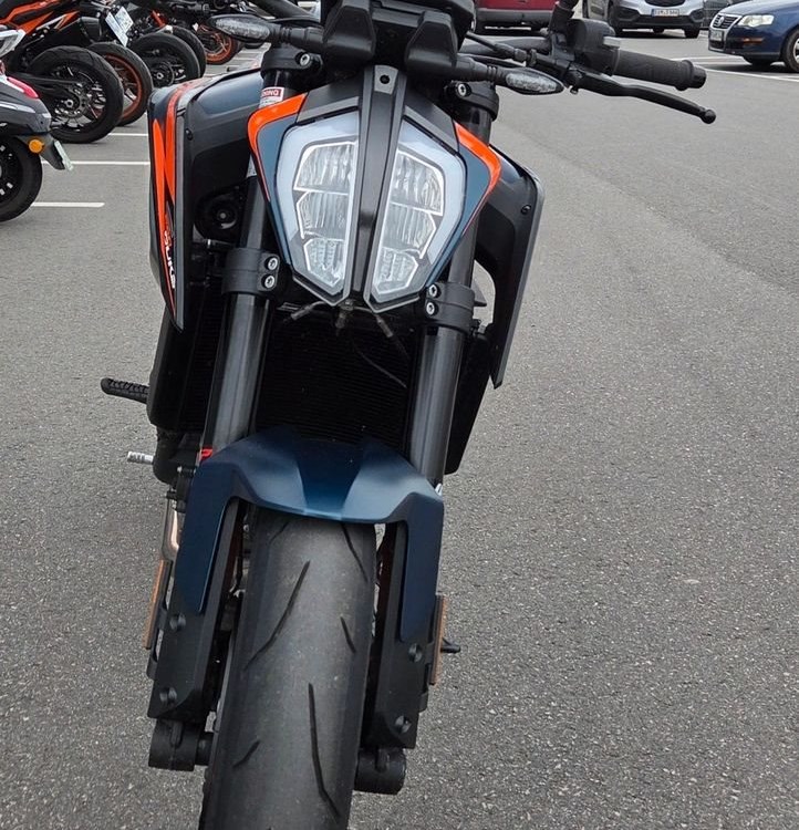 Angebot KTM 890 Duke R
