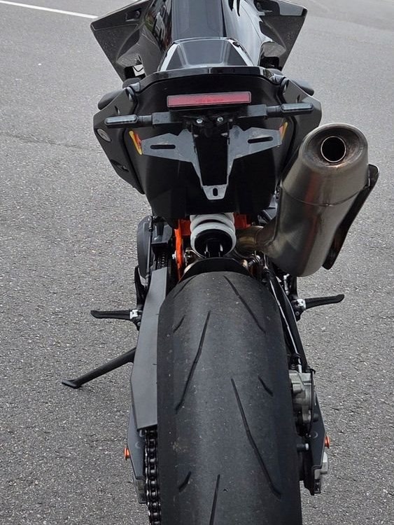 Angebot KTM 890 Duke R