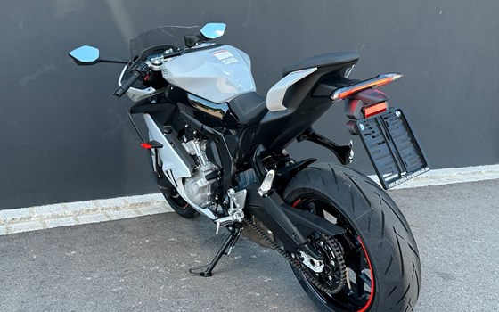 Neufahrzeug CFMOTO 675SR-R - Bild 13