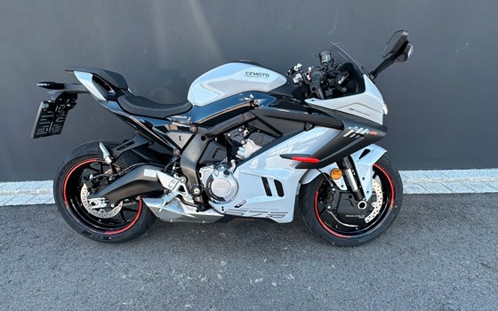 Neufahrzeug CFMOTO 675SR-R - Bild 22