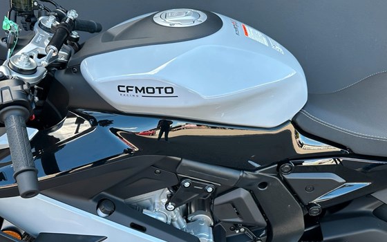 Neufahrzeug CFMOTO 675SR-R - Bild 9