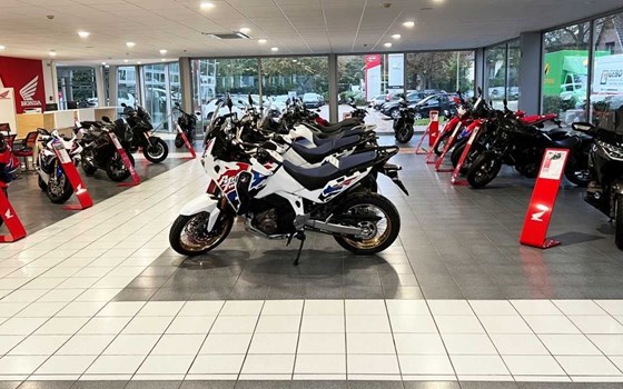 Gebrauchtmotorrad Honda PCX125 DX - Bild 10