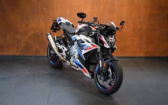 Gebrauchtmotorrad BMW M 1000 R - Bild 1 Gebrauchtmotorrad BMW M 1000 R - Bild 1