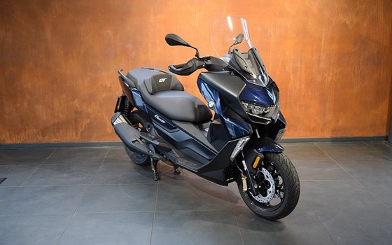 Gebrauchtmotorrad BMW C 400 GT - Bild 1 Gebrauchtmotorrad BMW C 400 GT - Bild 1