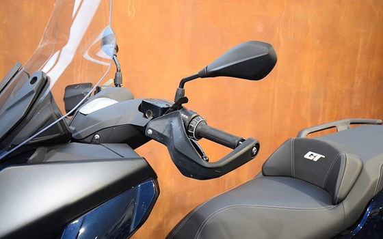 Gebrauchtmotorrad BMW C 400 GT - Bild 6 Gebrauchtmotorrad BMW C 400 GT - Bild 6