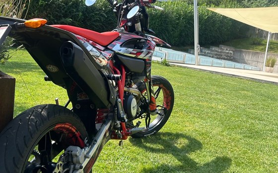 Gebrauchtmotorrad Beta RR 125 LC Motard - Bild 3 Gebrauchtmotorrad Beta RR 125 LC Motard - Bild 3