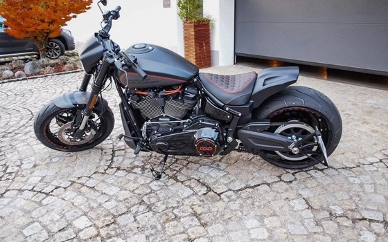 Gebrauchtmotorrad Harley-Davidson Softail FXDR 114 FXDRS - Bild 1