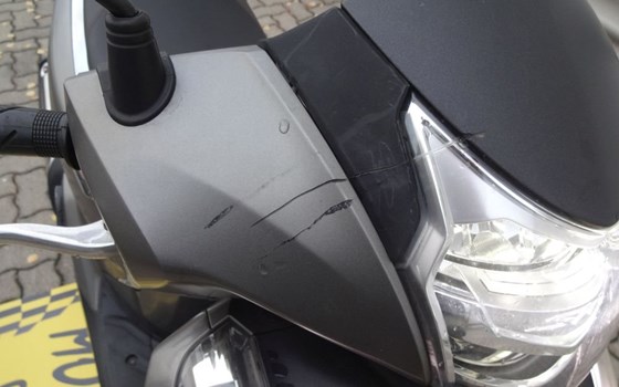 Gebrauchtmotorrad Honda SH300i - Bild 9 Gebrauchtmotorrad Honda SH300i - Bild 9